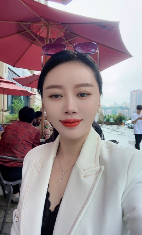 Angela的第一张照片--潍坊相亲服务中心