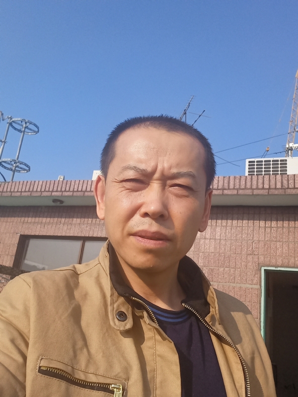 红尘逐浪的第一张照片--潍坊相亲服务中心