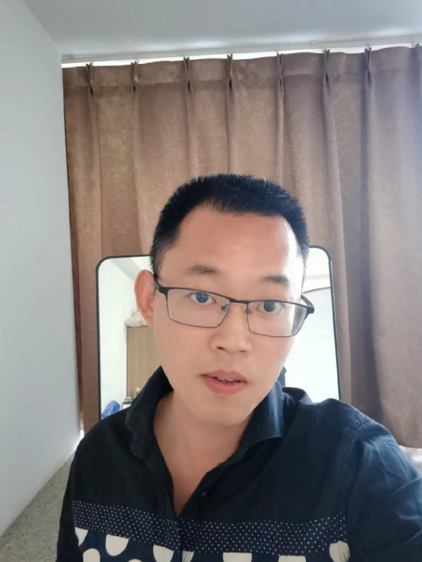 lips11的第一张照片--潍坊相亲服务中心