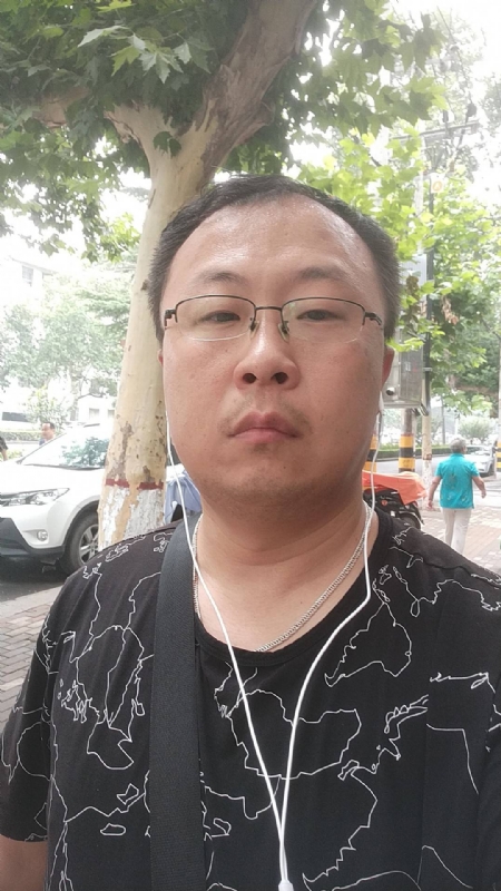 飘逸的星辰的第一张照片--潍坊相亲服务中心