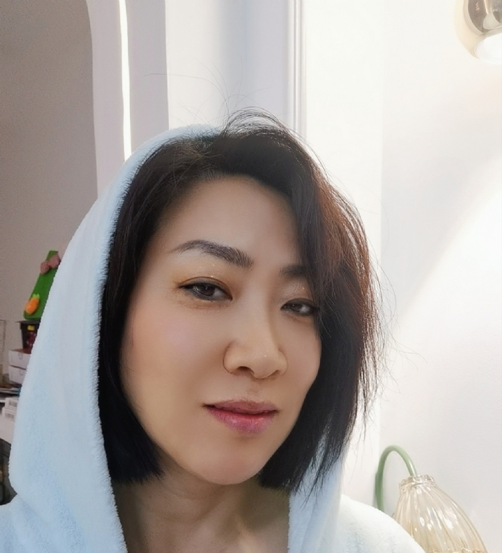 火玫瑰的第一张照片--潍坊相亲服务中心