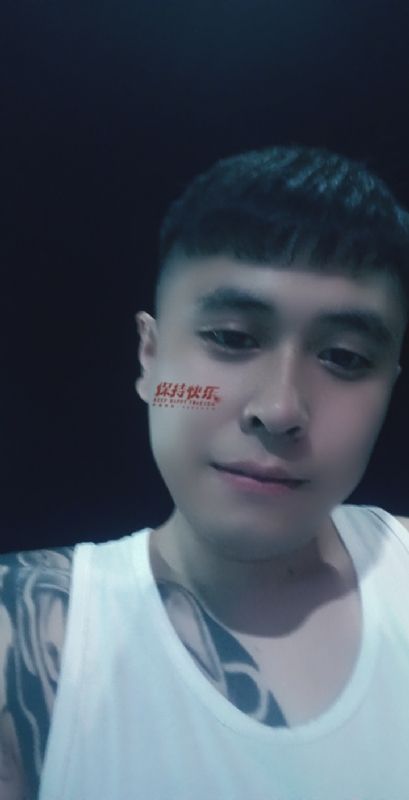 愚忠的第一张照片--潍坊相亲服务中心