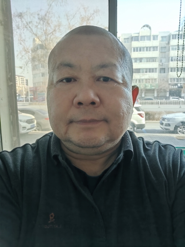 穆萨的第一张照片--潍坊相亲服务中心