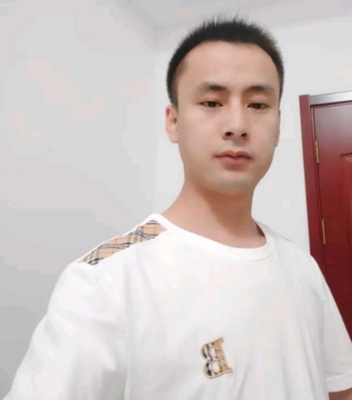 海阔天空的第一张照片--潍坊相亲服务中心