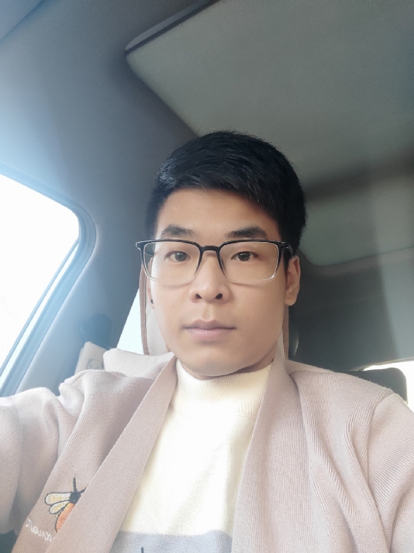 小奕的第一张照片--潍坊相亲服务中心