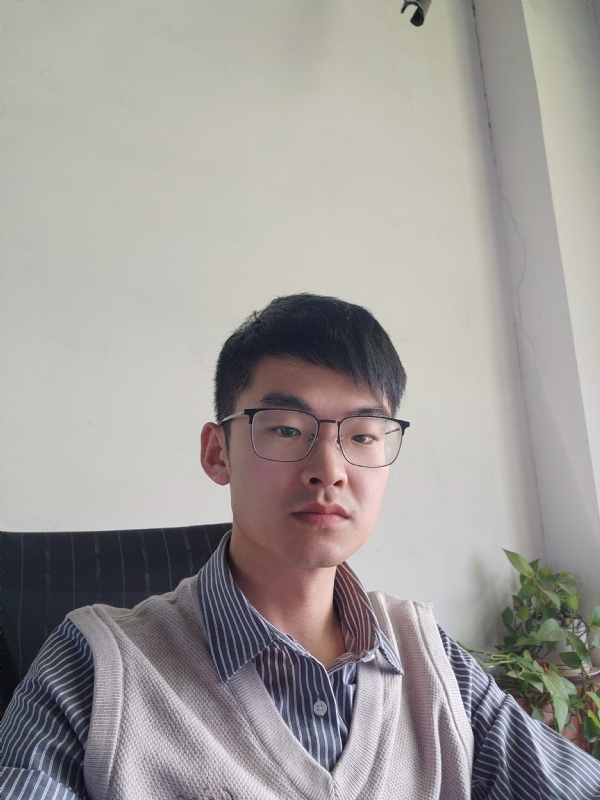 琉璃的第一张照片--潍坊相亲服务中心