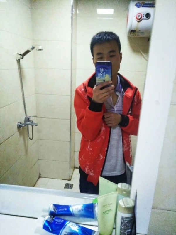 海之子的第一张照片--潍坊相亲服务中心