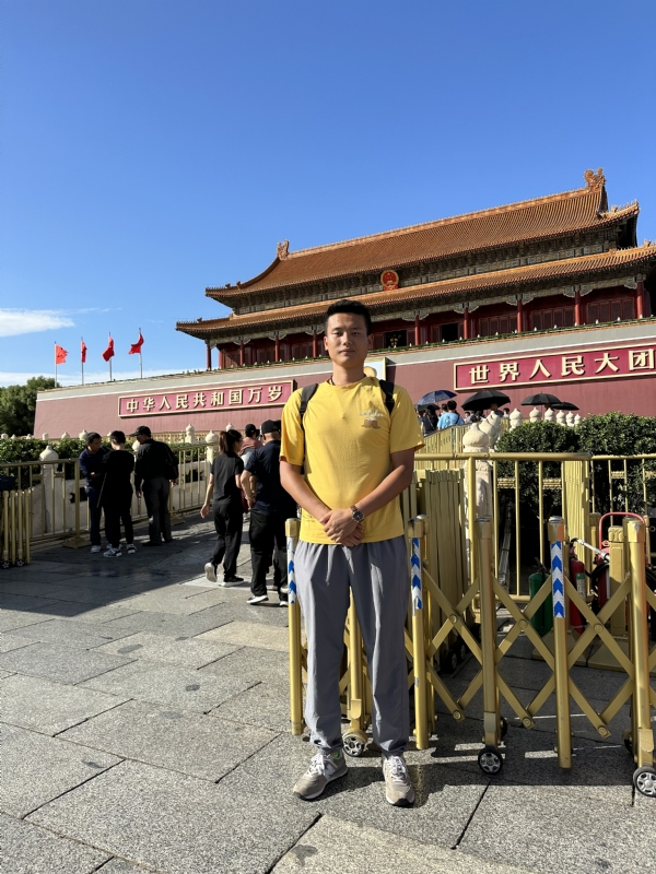 莫过于的第一张照片--潍坊相亲服务中心