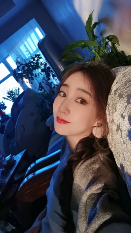 帕金森的猫的第一张照片--潍坊相亲服务中心