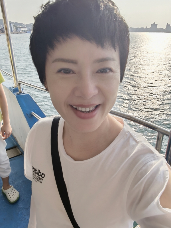 Tina的第一张照片--潍坊相亲服务中心