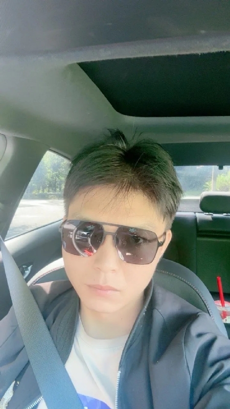 怀念的第一张照片--潍坊相亲服务中心