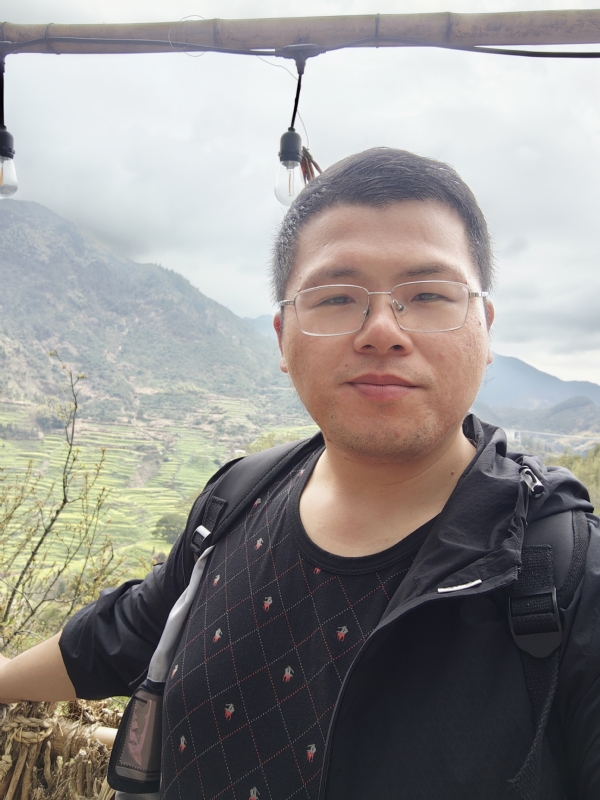 青山的第三张照片--潍坊相亲服务中心