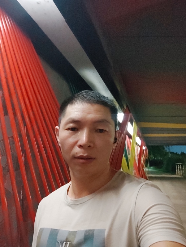 夜猫的第一张照片--潍坊相亲服务中心