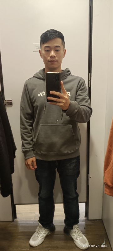 酷酷的少年的第一张照片--潍坊相亲服务中心