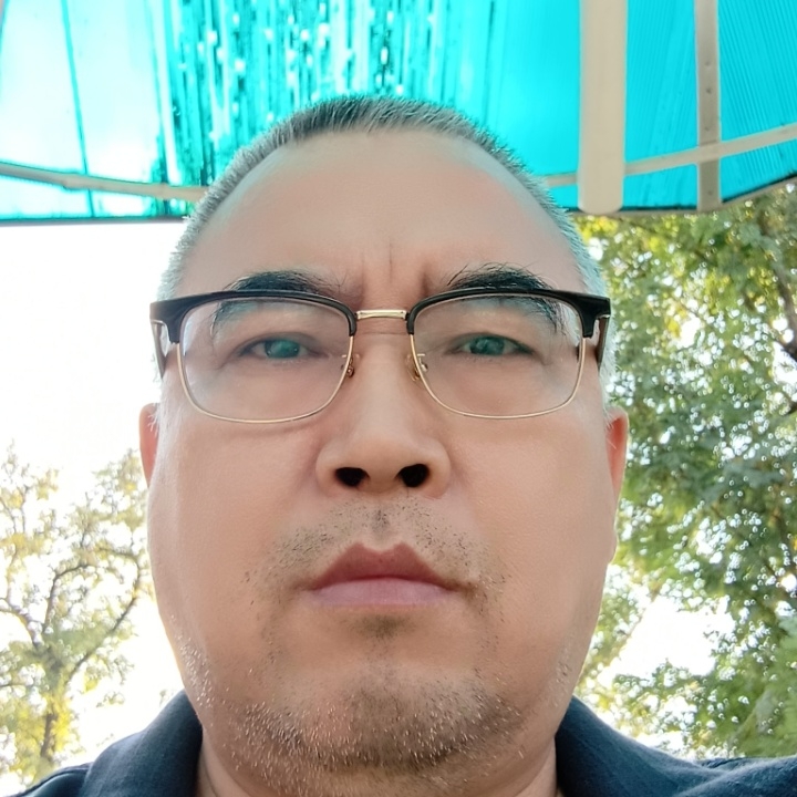 绿萝的第一张照片--潍坊相亲服务中心