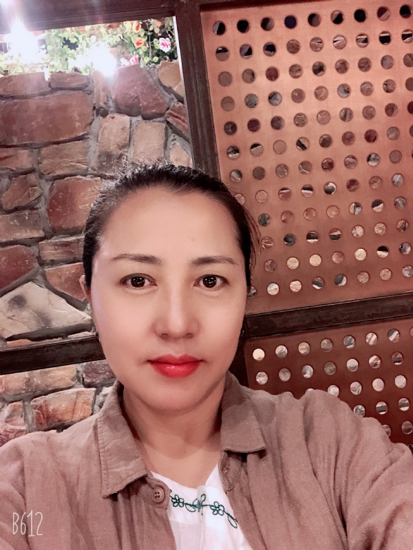 雲雲的第一张照片--潍坊相亲服务中心