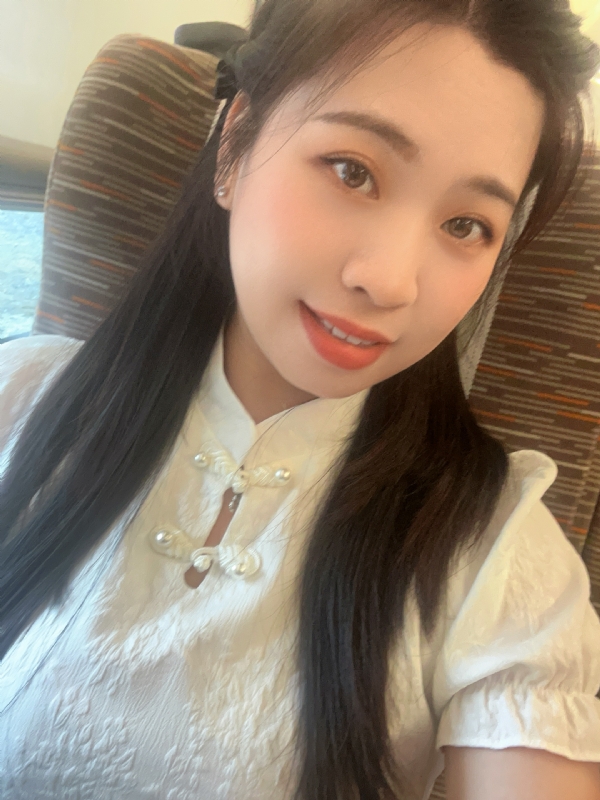 Lin的第三张照片--潍坊相亲服务中心