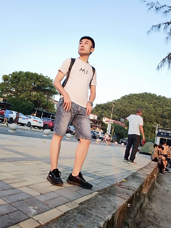 俊皓的第二张照片--潍坊相亲服务中心