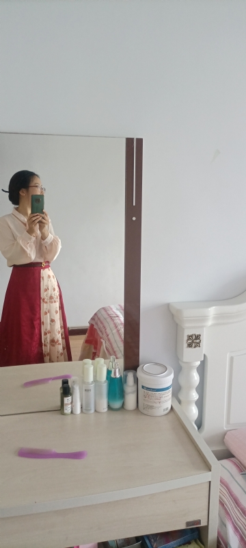 伊落梅雪笺的第一张照片--潍坊相亲服务中心