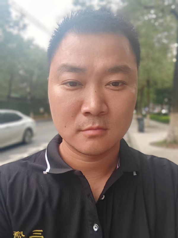 独寂的第一张照片--潍坊相亲服务中心