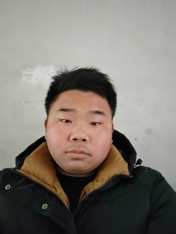 精神饱满的第五张照片--潍坊相亲服务中心