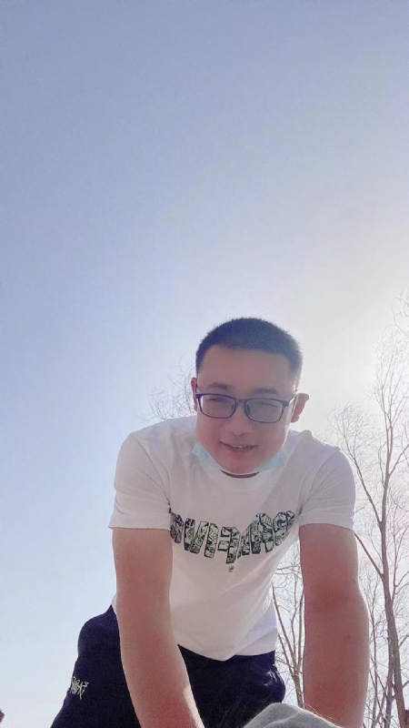 何东的第一张照片--潍坊相亲服务中心