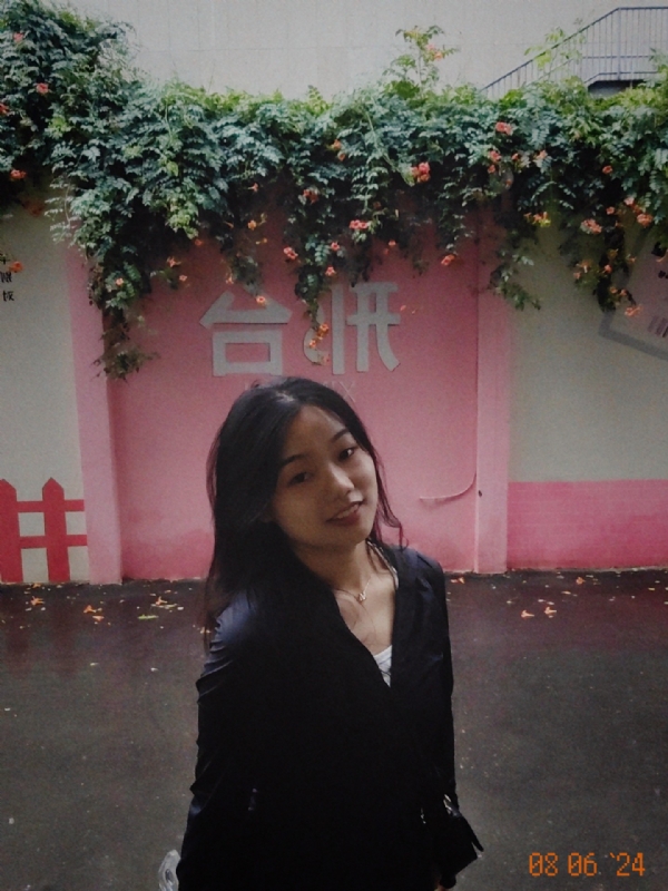 范范的丸子头的第一张照片--潍坊相亲服务中心