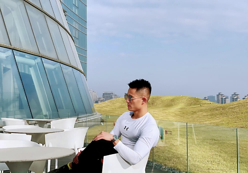 保家卫国的第二张照片--潍坊相亲服务中心