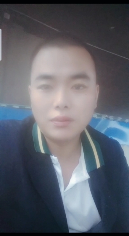 阳光男孩的第一张照片--潍坊相亲服务中心