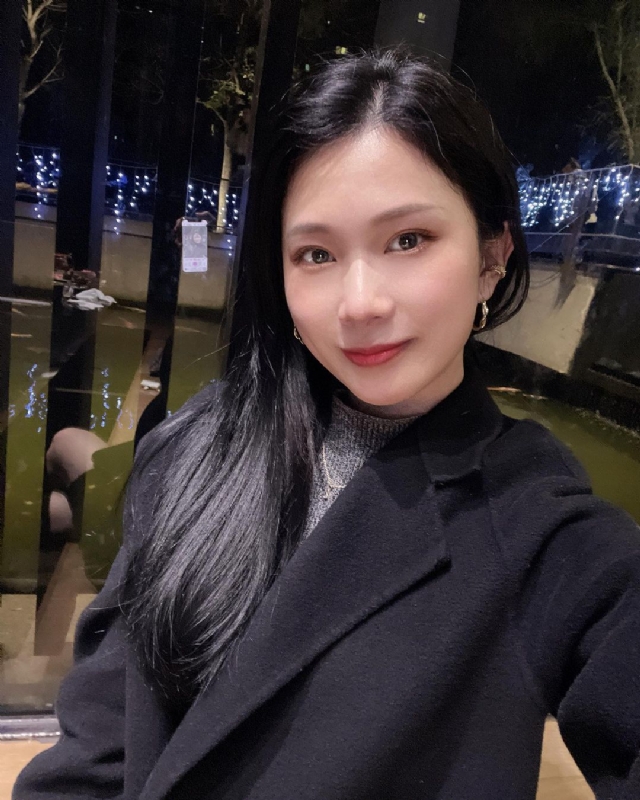 欣欣向荣的第一张照片--潍坊相亲服务中心