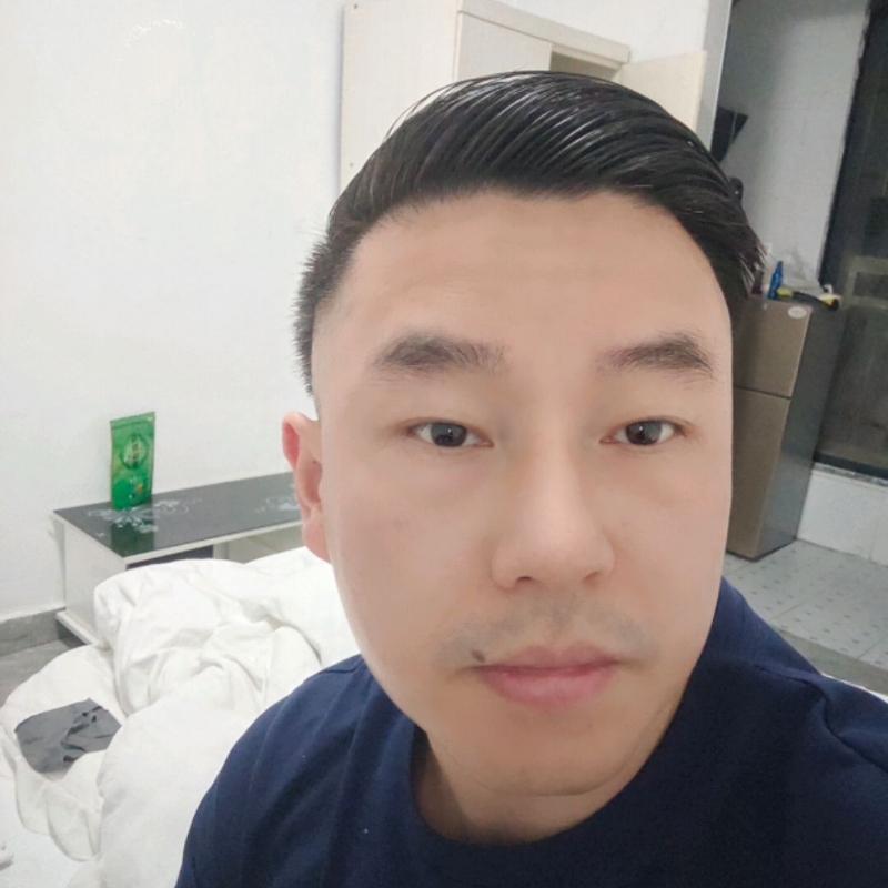 Poluk秦的第一张照片--潍坊相亲服务中心