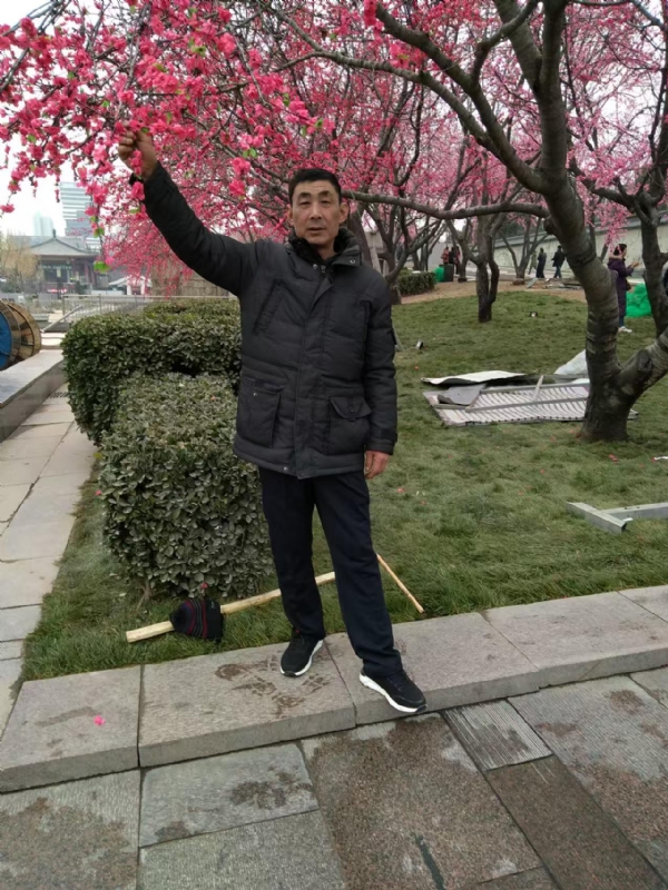 风雨的第一张照片--潍坊相亲服务中心