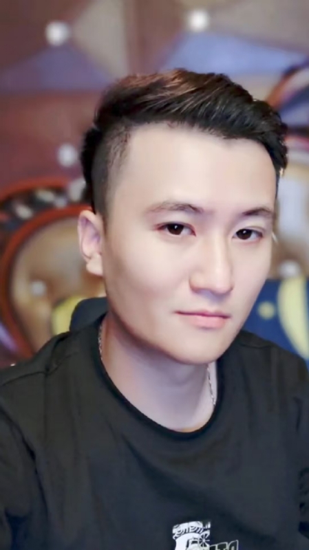 ToTheMoon的第一张照片--潍坊相亲服务中心