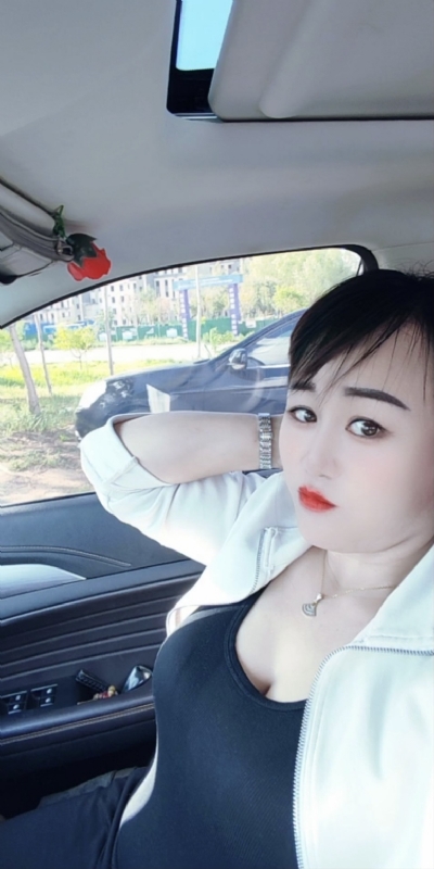 王芳燕的第四张照片--潍坊相亲服务中心