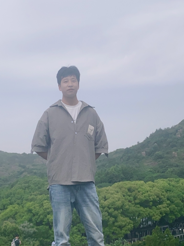 渐行渐远的第二张照片--潍坊相亲服务中心