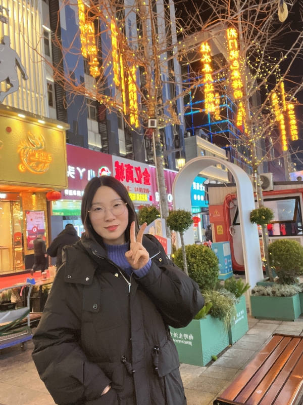 灵芽的第一张照片--潍坊相亲服务中心