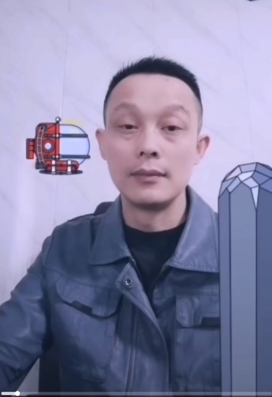 易进的第三张照片--潍坊相亲服务中心