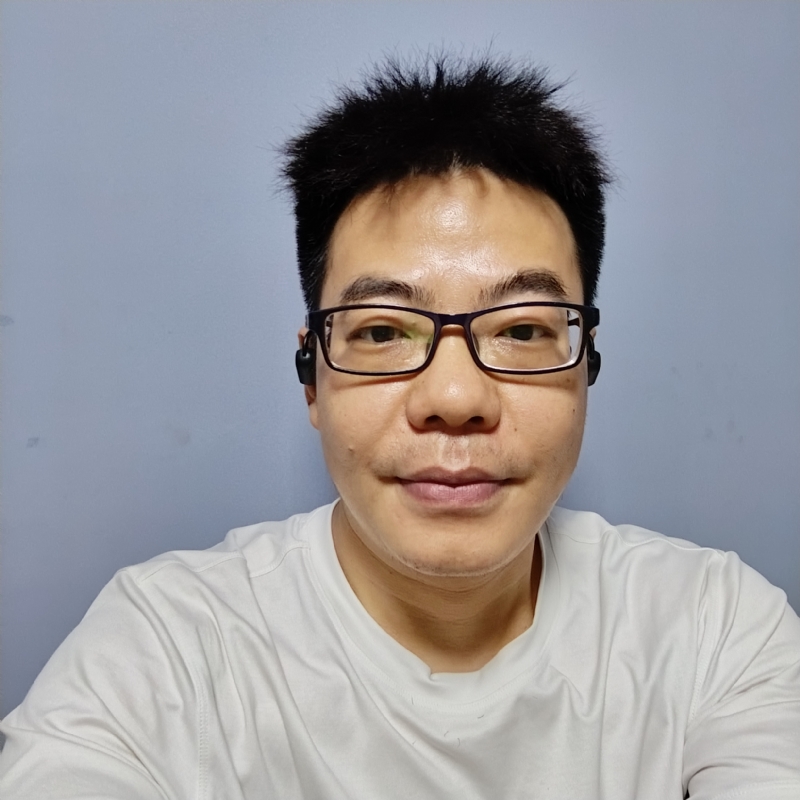 八月的星光的第一张照片--潍坊相亲服务中心