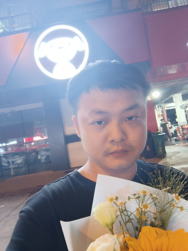 小陈的第一张照片--潍坊相亲服务中心