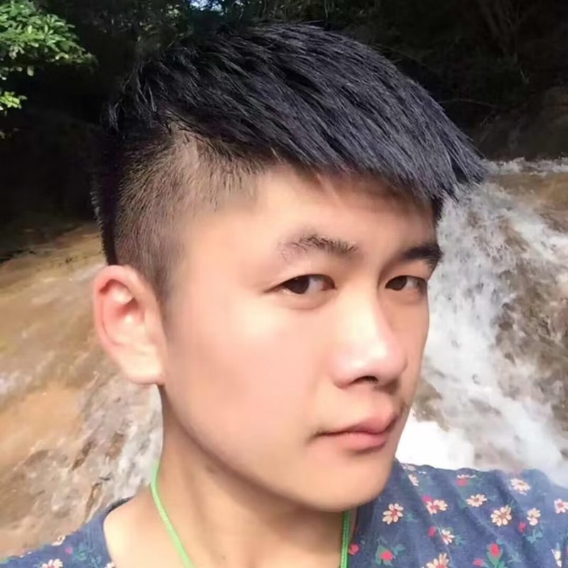 微笑的第一张照片--潍坊相亲服务中心