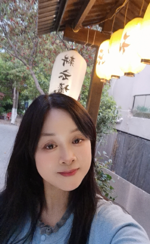 伊伊的第一张照片--潍坊相亲服务中心