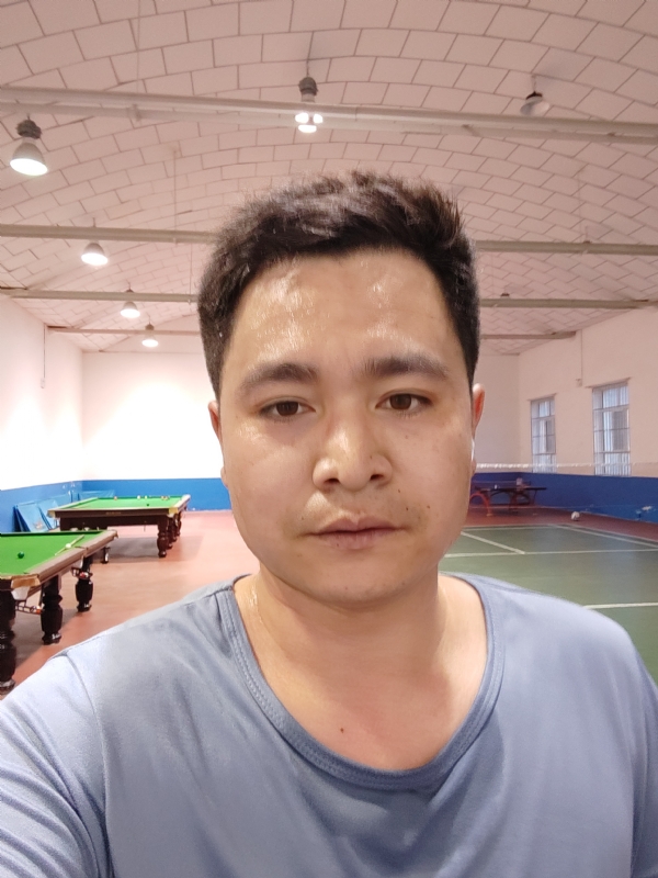 苏先生的第一张照片--潍坊相亲服务中心