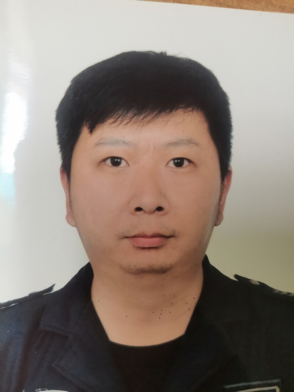 吕嘉的第一张照片--潍坊相亲服务中心