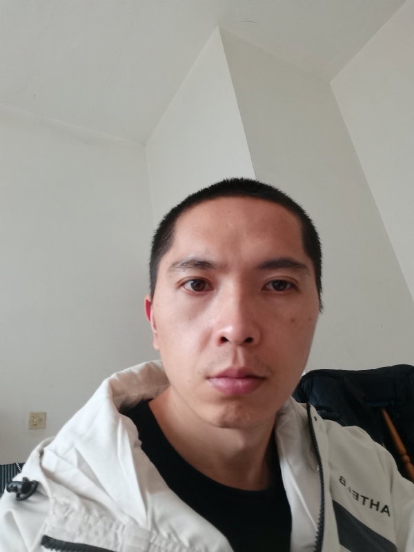 至诚的第一张照片--潍坊相亲服务中心