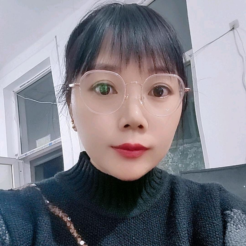 贺茂芳的第一张照片--潍坊相亲服务中心