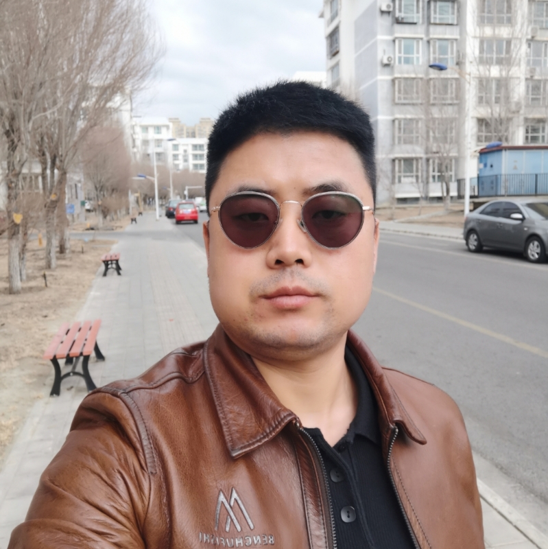 月下听风的第一张照片--潍坊相亲服务中心