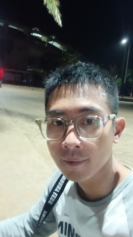 龙龙的第一张照片--潍坊相亲服务中心