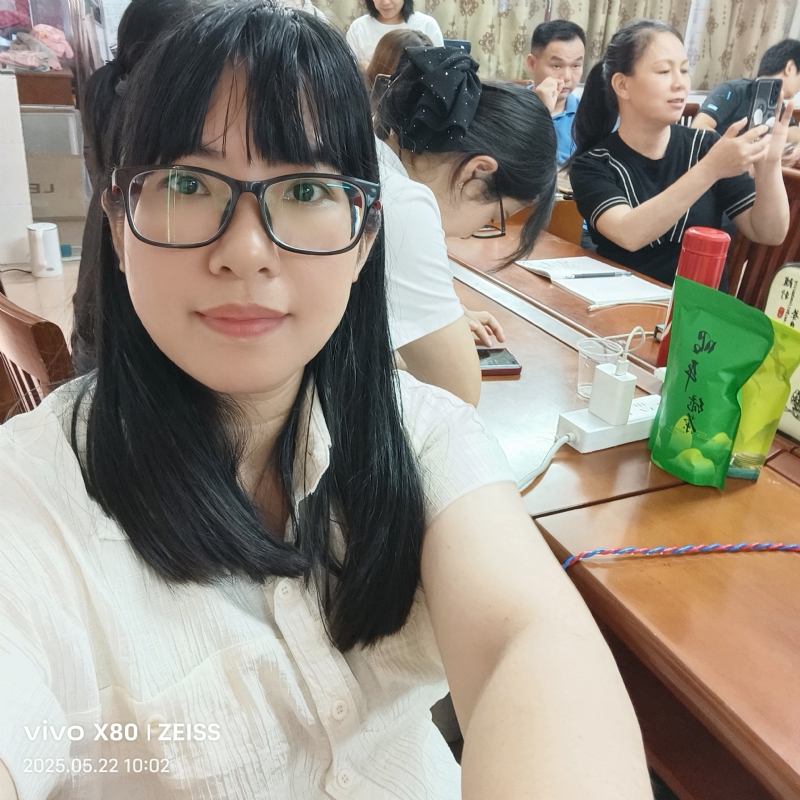 雯城慧敏的第一张照片--潍坊相亲服务中心