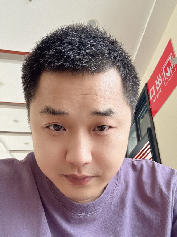 五是五的第一张照片--潍坊相亲服务中心