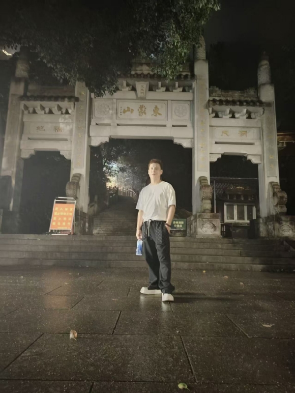 慕晨的第一张照片--潍坊相亲服务中心